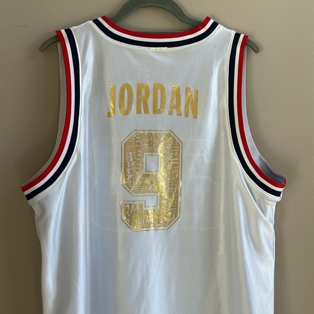 Michael Jordan UNC USA Reversible Basketball Jersey Size XL - Picture 14 of 16